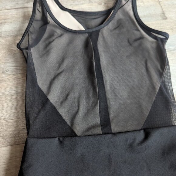 BP Designs Black Mesh Leotard – Child Large - Picture 4 of 6
